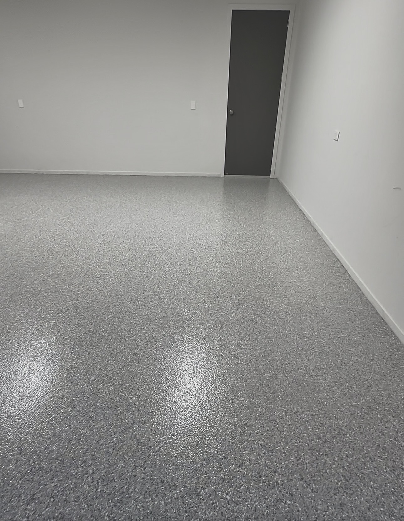 Camo (L) - Grey Base